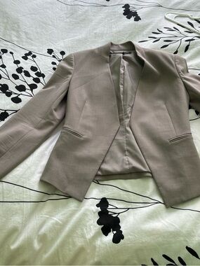 Elegant Theory Blazer